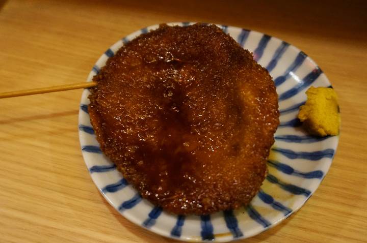 Banpaiya 晩杯屋 Deep fried breaded liver レバフライ