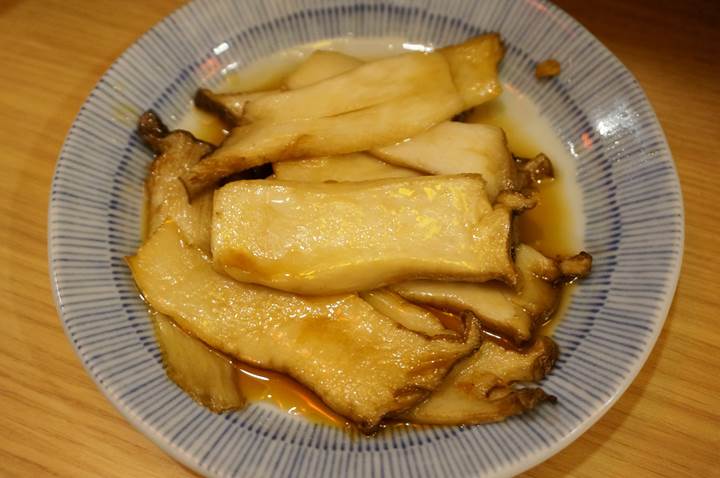 Banpaiya 晩杯屋 Eringi (Trumpet) mushroom with citrus-flavored soy sauce エリンギポン酢
