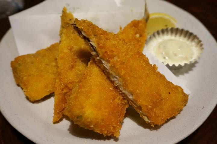 Deep fried horse mackerel アジフライ - Kigurajyaya きぐら茶屋 - Izakaya 居酒屋