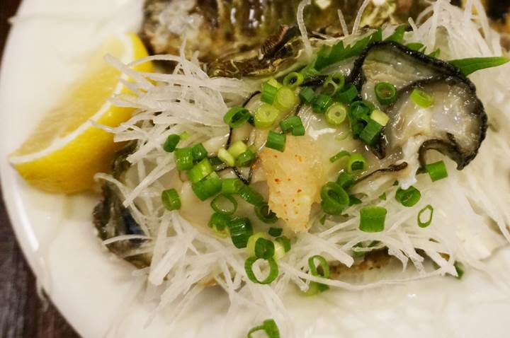 Fresh oyster 生牡蠣 - Kigurajyaya きぐら茶屋 - Izakaya 居酒屋