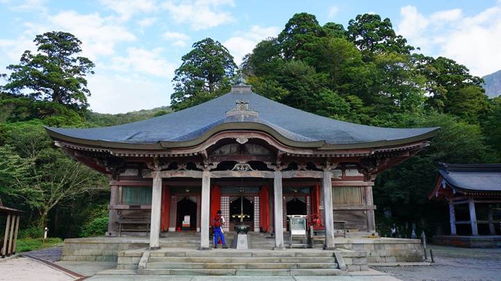 Daisenji Temple 大山寺 in Daisen Oki National Park 大山隠岐国立公園