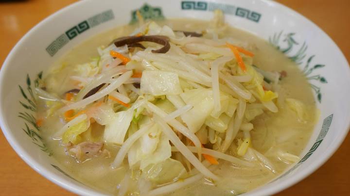 HIDAKAYA Vegetables Ramen 日高屋 野菜たっぷりタンメン