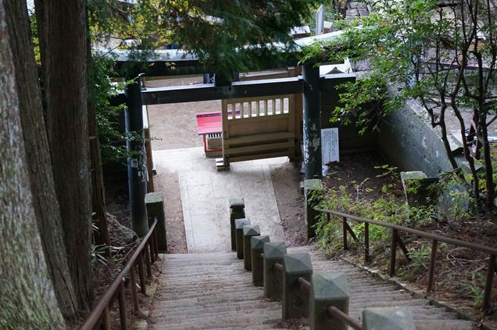 大山 Mt. Oyama 大山阿夫利神社 Oyama Afuri Shrine