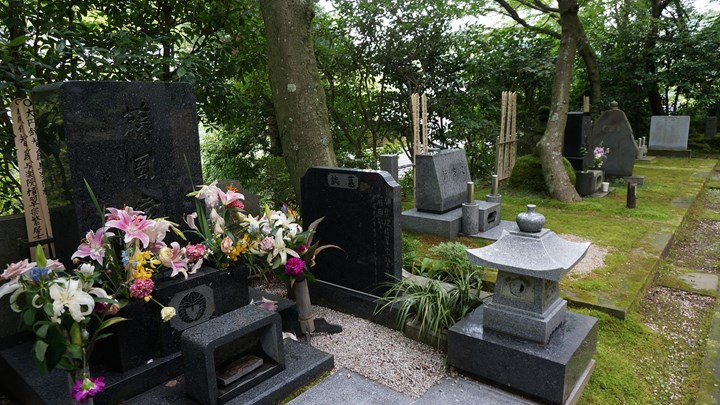 Tokeiji Temple 東慶寺