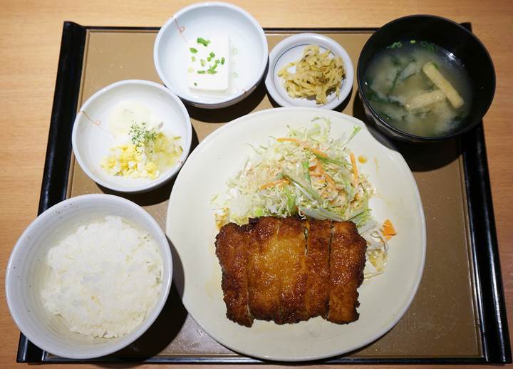 やよい軒 JAPANESE TEISHOKU RESTAURANT YAYOI チキン南蛮定食 Fried Chicken with Tartar Sauce Teishoku
