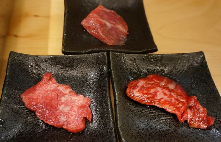 立喰い焼肉 治郎丸 Standing YAKINIKU (Barbecue) JIROUMARU