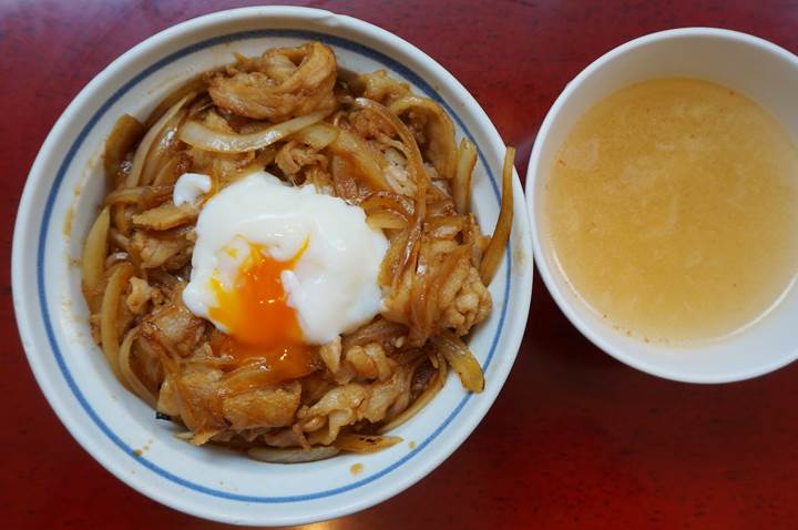 Pork Bowl AKADON 焼肉スタミナ赤丼 中華食堂一番館