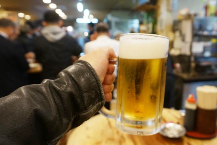 Standing Bar 立飲みたきおか Tachinomi-Takioka in Ueno 上野