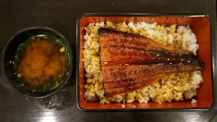 Unatoto 宇奈とと Unadon (Eel bowl) うな丼