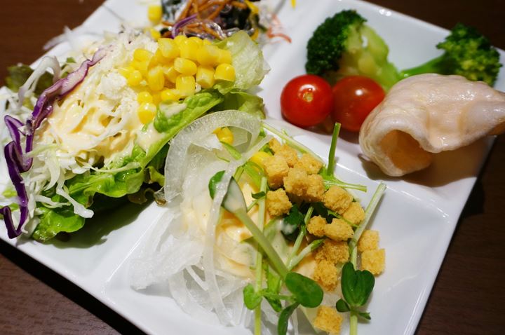 All-You-Can-Eat Vegetables (Buffet) お野菜ビュッフェ - RYUSENJINOYU Hot Springs / SPA in Soka City Saitama 竜泉寺の湯 草加谷塚店