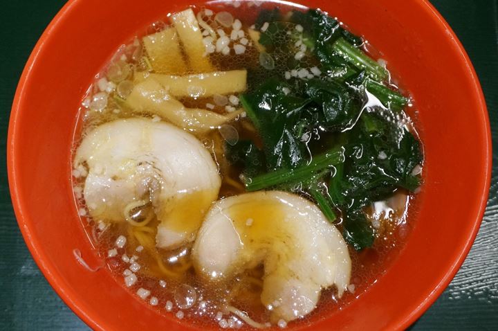 Soy Sauce Ramen 一休ラーメン - RYUSENJINOYU Hot Springs / SPA in Soka City Saitama 竜泉寺の湯 草加谷塚店