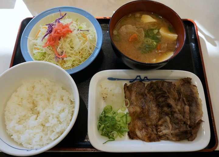 Barbecued Beef Set Meal 牛焼肉定食 - Matsuya 松屋
