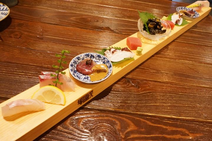 こだわり鮮魚の六点盛り 6 Kinds of Fresh Seafood Sashimi - 四十八漁場 YONPACHIGYOJOU