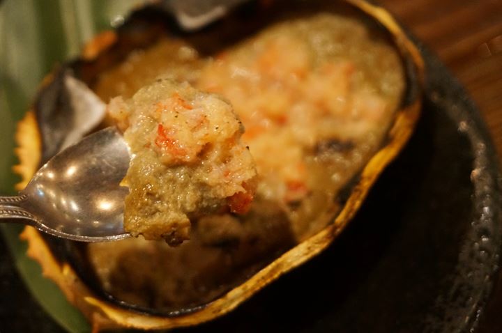 かに味噌 甲羅焼き Crab Innards Grilled with Shell - 四十八漁場 YONPACHIGYOJOU