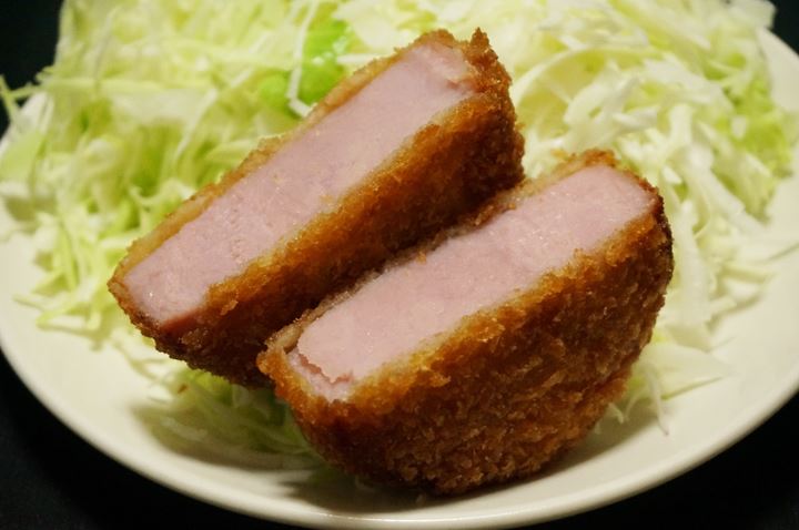 Thick Ham Cutlet of LAWSON ローソンの贅沢厚切りハムカツ