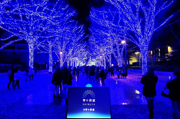 青の洞窟 SHIBUYA - Aonodokutsu 青の洞窟 Blue Cave Illumination in Shibuya Tokyo 東京 渋谷
