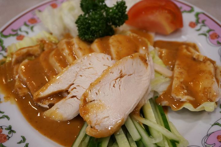 Gyoza OHSHO 餃子の王将 - Steamed Chicken with Sesame Sauce 棒々鶏 (蒸し鶏)