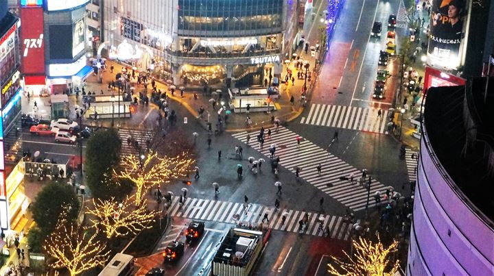 Shibuya 渋谷 Crossing - TOKYU PLAZA 東急プラザ