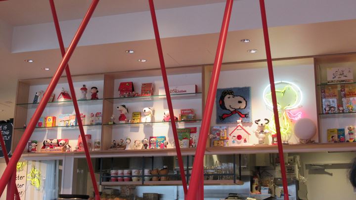 PEANUTS Cafe - SNOOPY MUSEUM TOKYO (Minami-machida Grandberry Park) ピーナッツカフェ・スヌーピーミュージアム 南町田グランベリーパーク