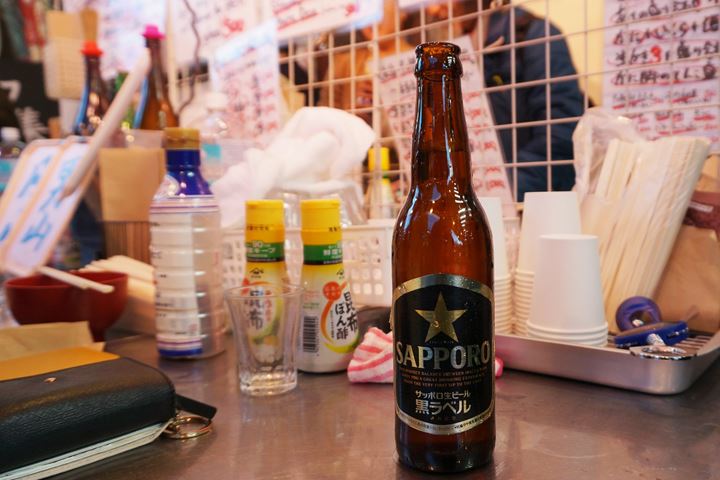 Sapporo Beer at UOKUSA in Ueno Tokyo 東京 上野 魚草 サッポロ生ビール黒ラベル