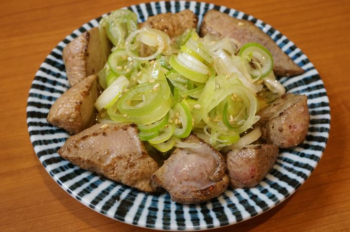 Stir Fried Pork Liver and Leek レバネギ - Pork Organ Meat Izakaya Restaurant EIYUUYA もつ焼き居酒屋 英勇屋 大塚