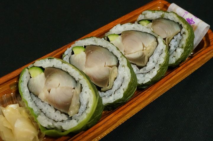 Mackerel with Leaf Mustard Sushi さば高菜巻 イトーヨーカドー Ito-Yokado 鯖寿司 鮨