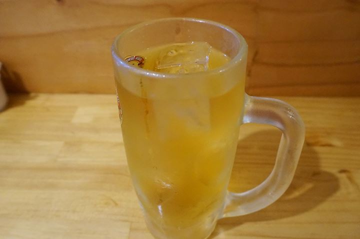 Green Tea Mixed with Shochu 緑茶割り - Standing Bar KAMIYA 立ち呑み かみや