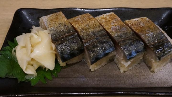 青森料理居酒屋 ごっつり 南千住 銀鯖棒寿司半分 Mackerel Pressed Sushi(Half Size) at Aomori Izakaya GOTTSURI Minami-Senju