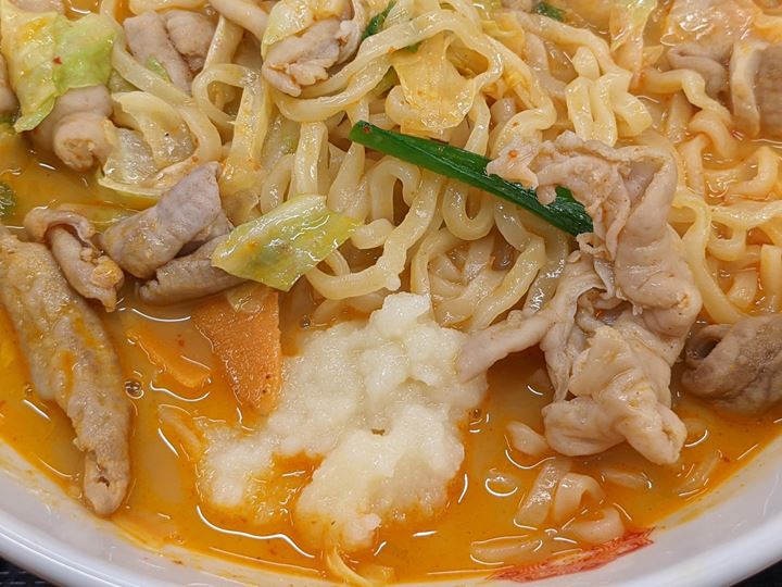 HIDAKAYA Organ Meat and Vegetable Ramen (Large) 日高屋 モツ野菜ラーメン 麺大盛