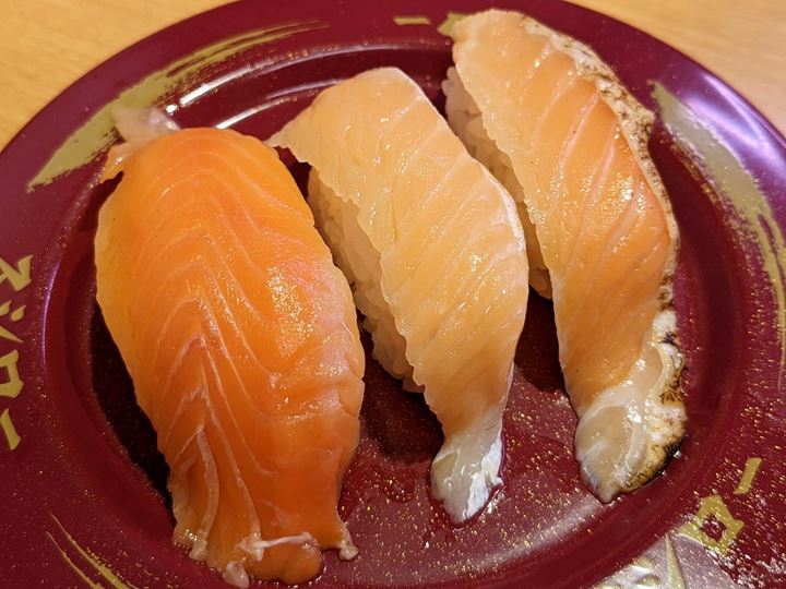 SUSHIRO スシロー Salmon サーモン3貫盛り