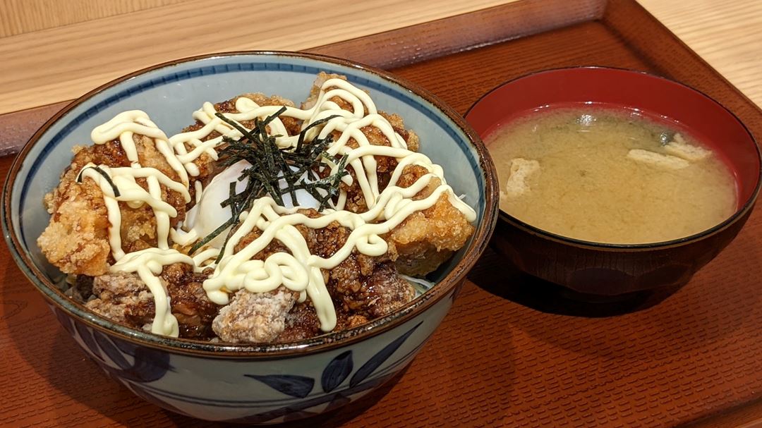 Karaage Deep Fried Chicken Bowl から揚げの天才 から揚げ丼