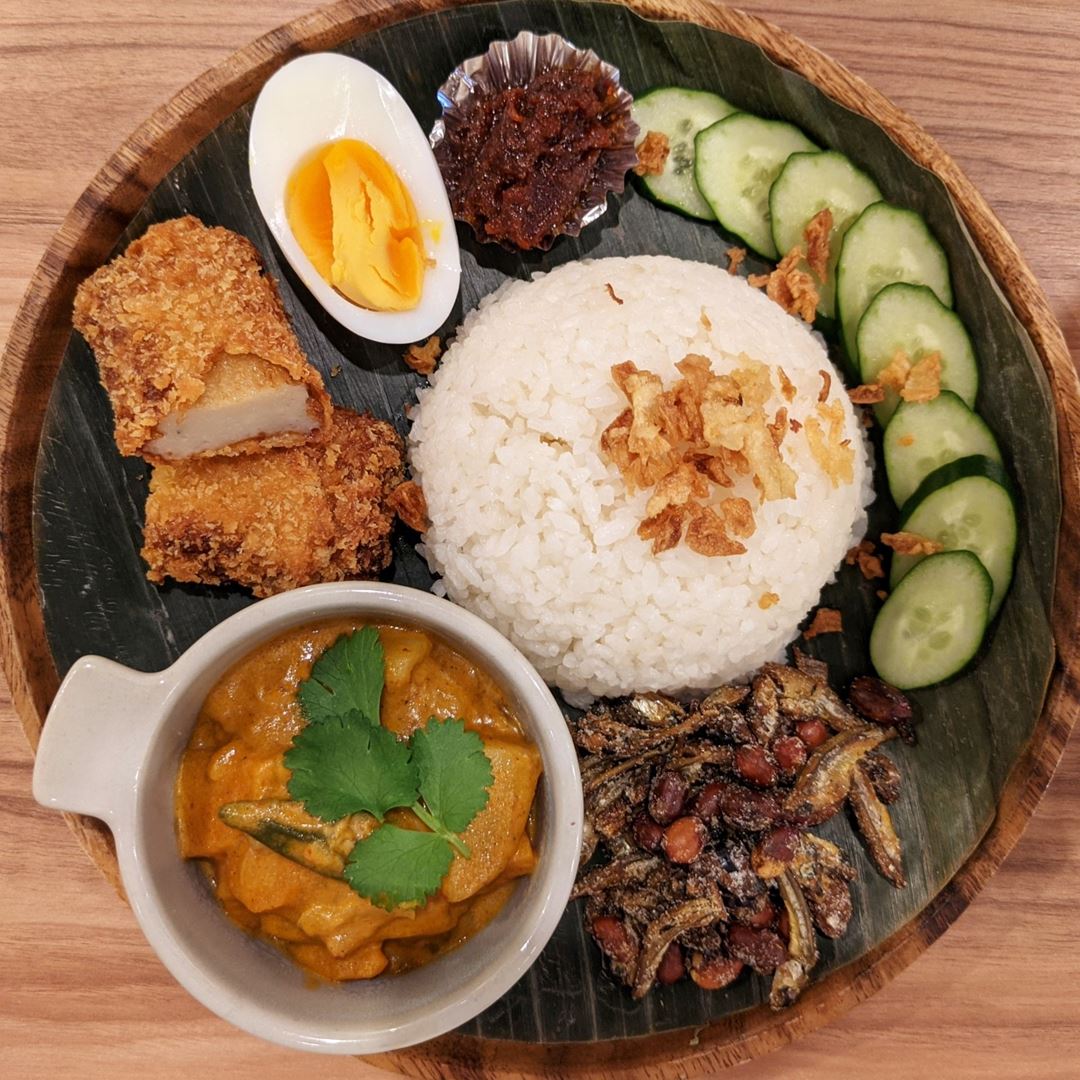 Nasi Lemak ナシレマク Singaporean Cafe and Bar LITTLE MERLION シンガポール カフェバー リトルマーライオン in Tokyo Japan 東京 足立区 西新井