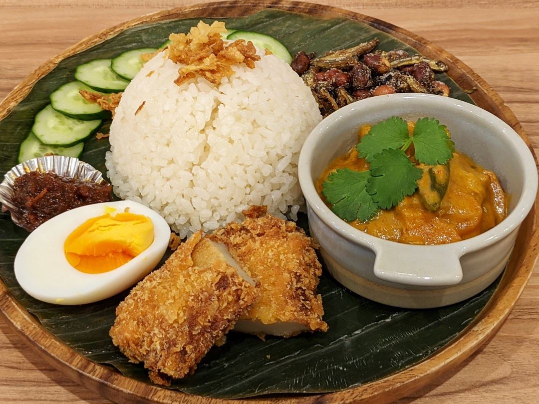 Nasi Lemak ナシレマク Singaporean Cafe and Bar LITTLE MERLION シンガポール カフェバー リトルマーライオン in Tokyo Japan 東京 足立区 西新井