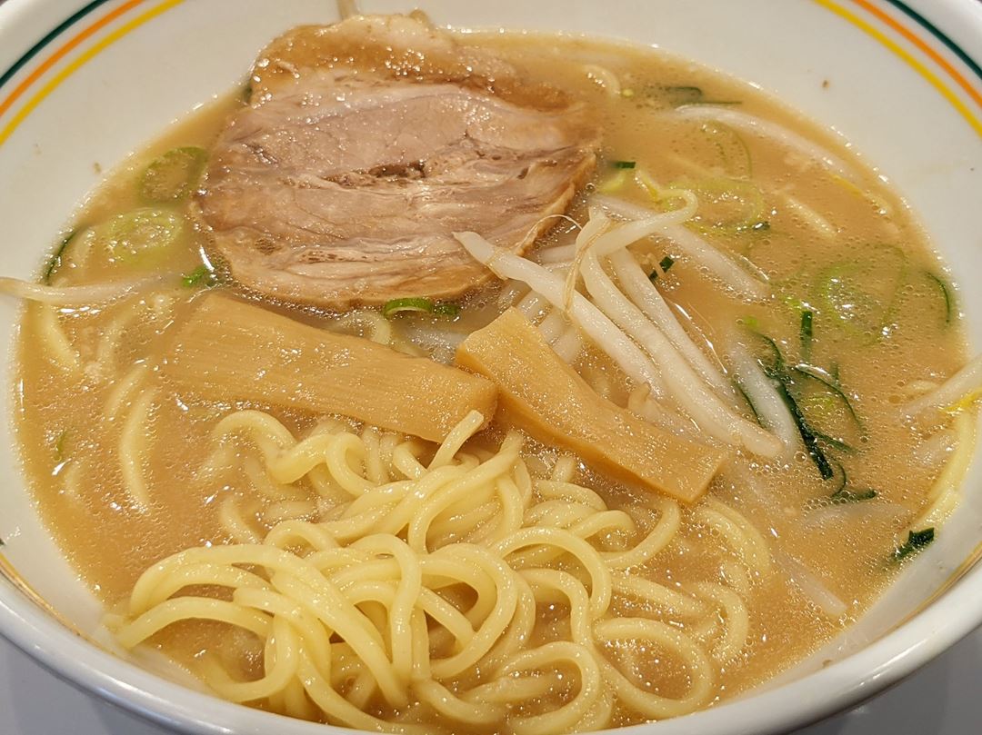 Gyoza no Ohsho Ramen (Soy sauce, Pork Bone-flavored) Just Size 餃子の王将ラーメン ジャストサイズ