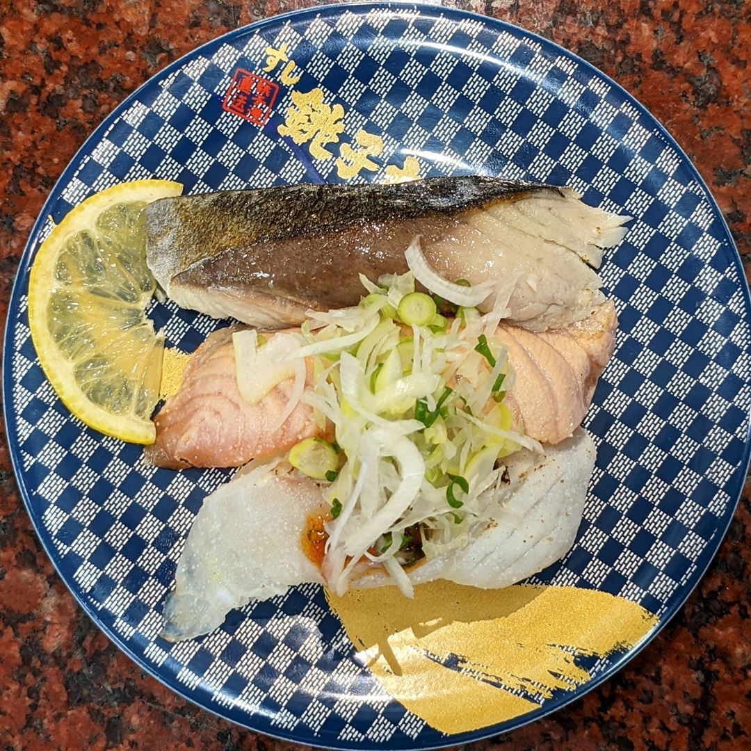 Seared 3-Piece Set 炙り3カン - Sushi CHOUSHIMARU すし 銚子丸 - 回転寿司 鮨