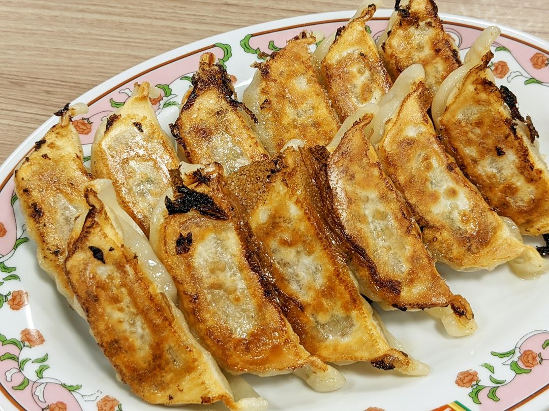 Gyoza OHSHO 餃子の王将 - Gyoza: Pan-fried Pork Dumplings 餃子