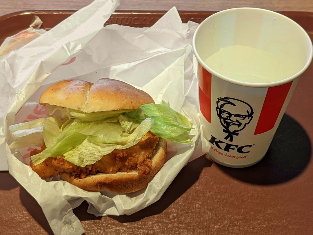 チキンフィレサンド ケンタッキーフライドチキン Chicken Fillet Sandwich KFC KENTUCKY FRIED CHICKEN