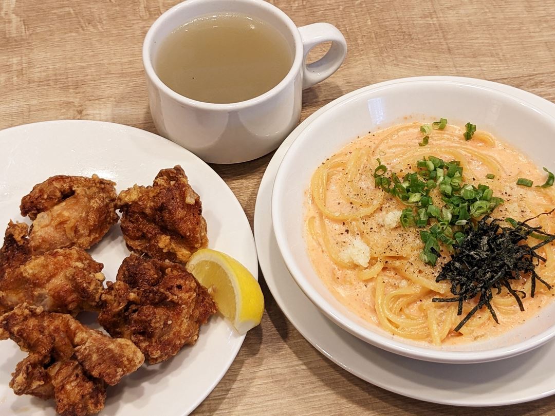 明太クリーム ハーフ Cafe Restaurant GUSTO カフェレストラン ガスト