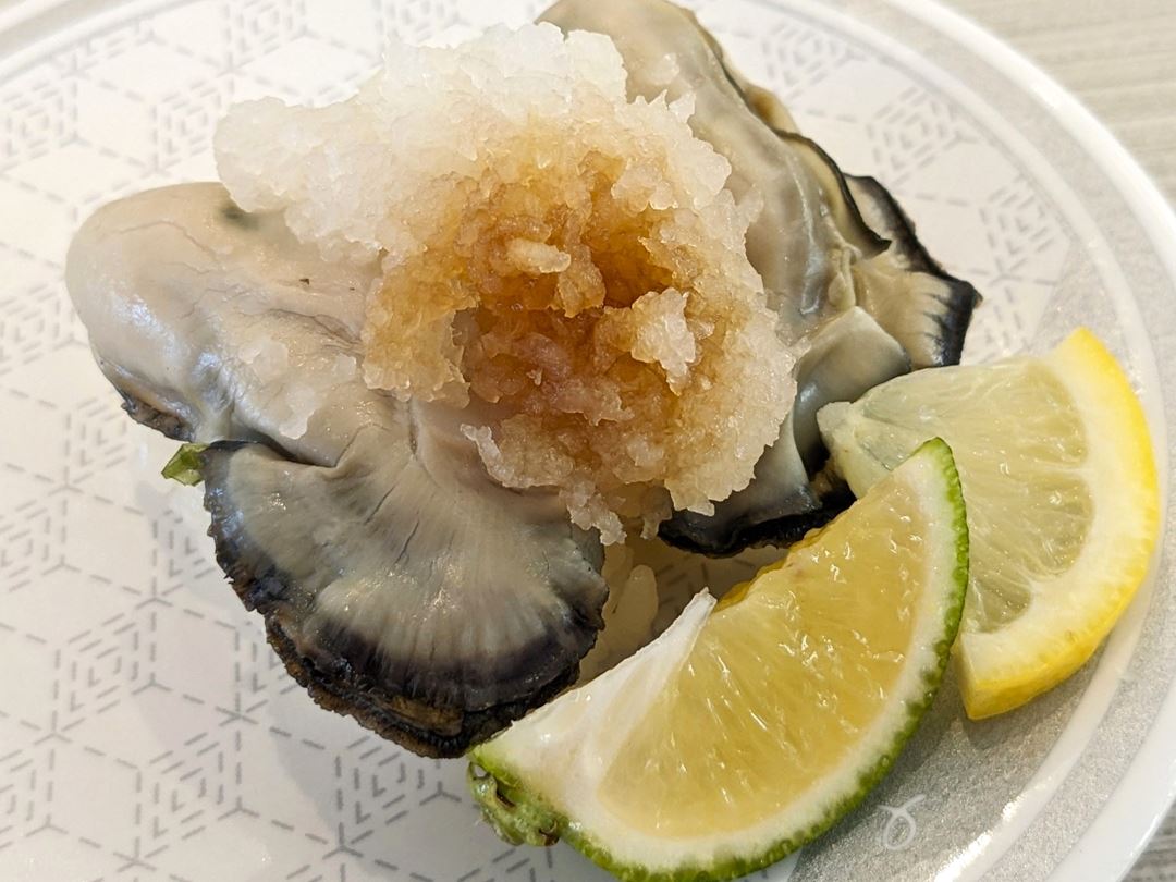 広島県産浜茹で牡蠣握り Boiled Oyster かき HAMAZUSHI はま寿司 HAMASUSHI