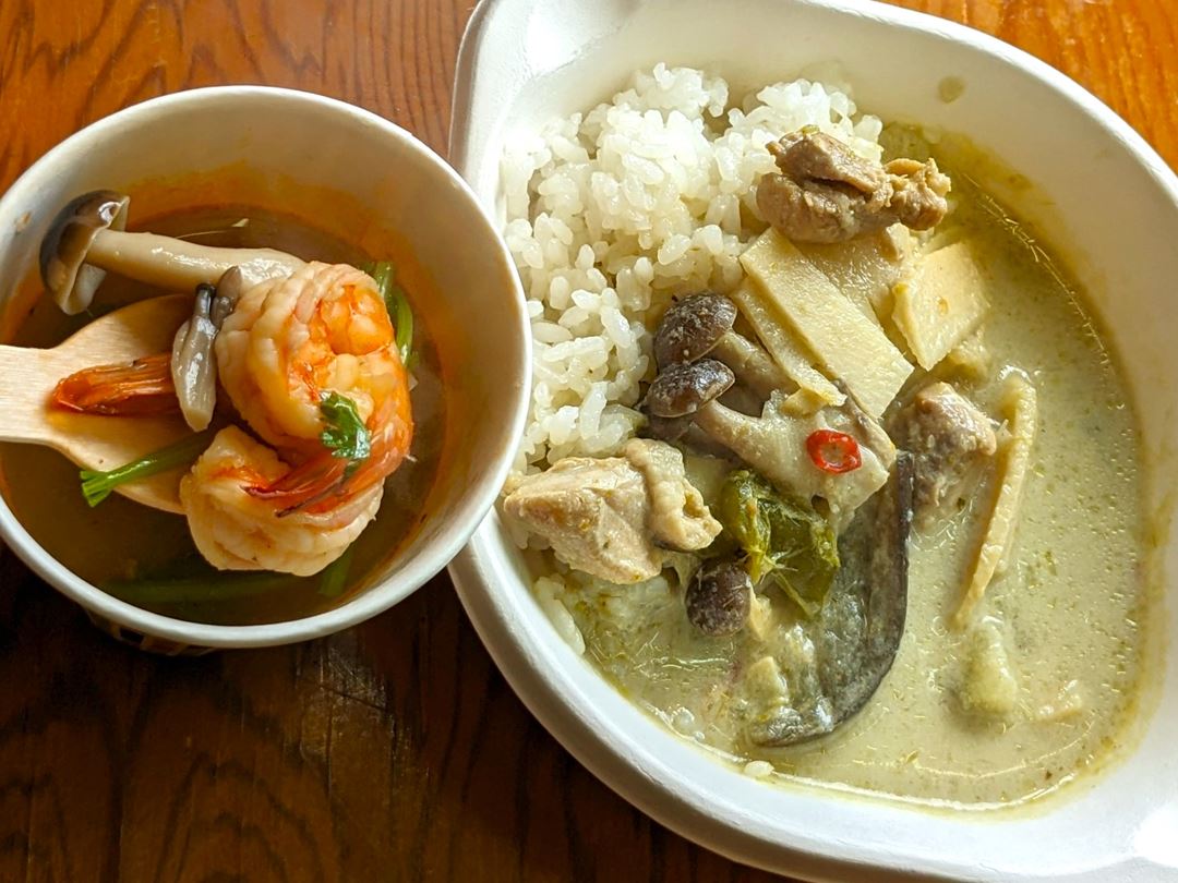 赤岡冬の夏祭り トムヤムクン タイカレー