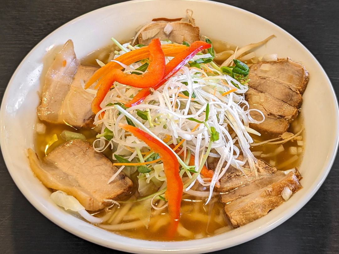 喜多方ラーメン坂内 季節野菜の生姜醤油ラーメン 期間限定 Kitakata Ramen Bannai