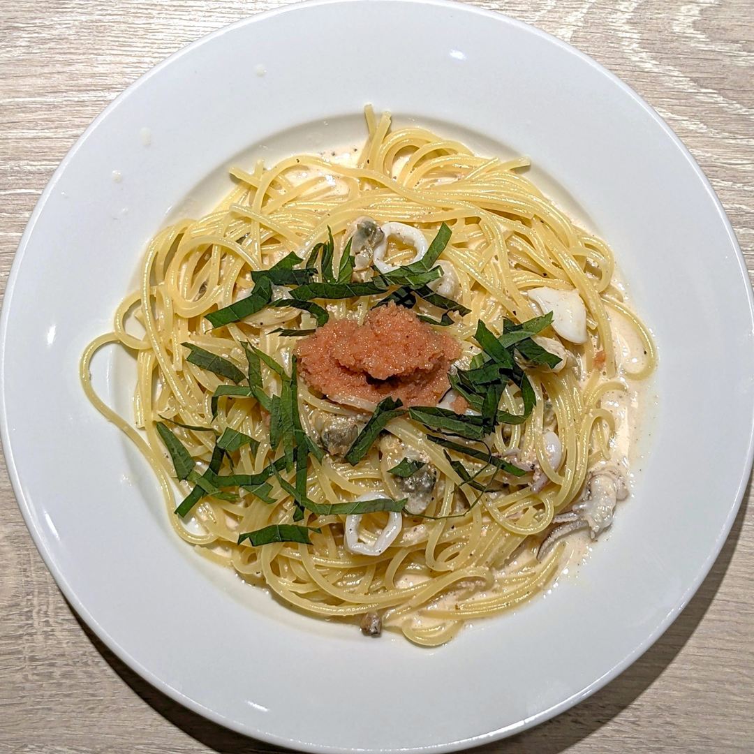 カプリチョーザ 魚介とたらこのクリームソース 高知 Menu Capricciosa