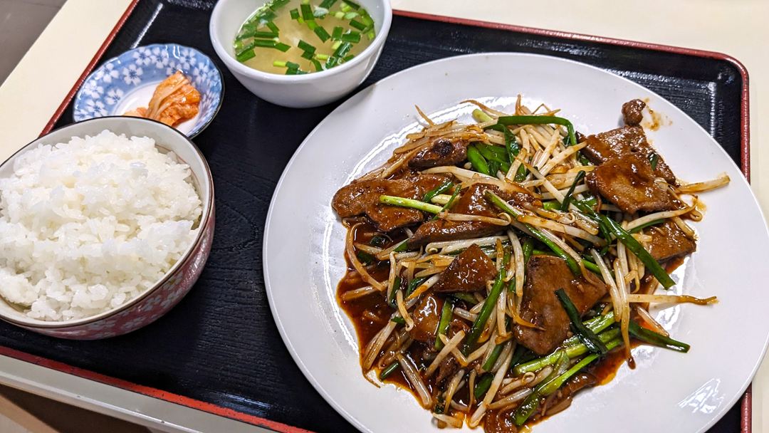 ラーメン食堂 七子 高知 四万十町 レバニラ定食 ニラレバ