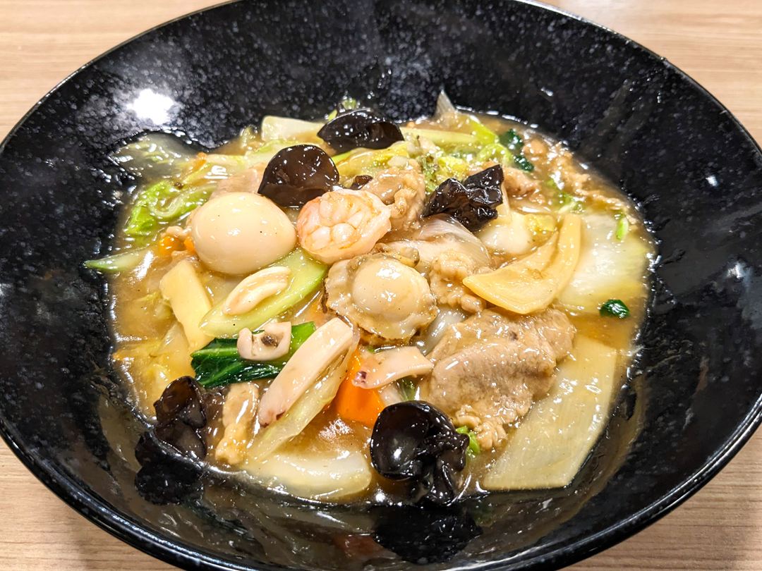 餃子の王将 中華飯 餡だく Cantonese-style Eight Treasure Stir-fry on Rice Gyoza OHSHO