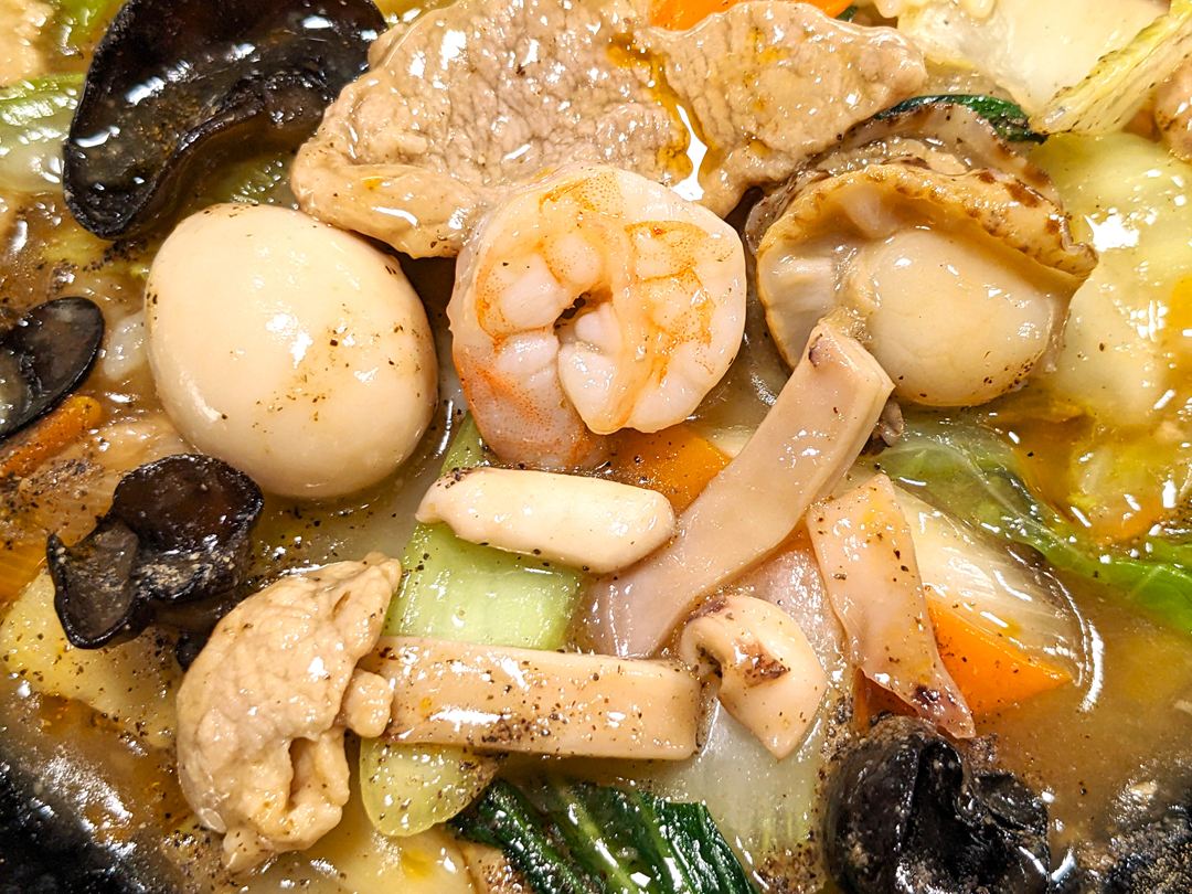 餃子の王将 中華飯 餡だく Cantonese-style Eight Treasure Stir-fry on Rice Gyoza OHSHO