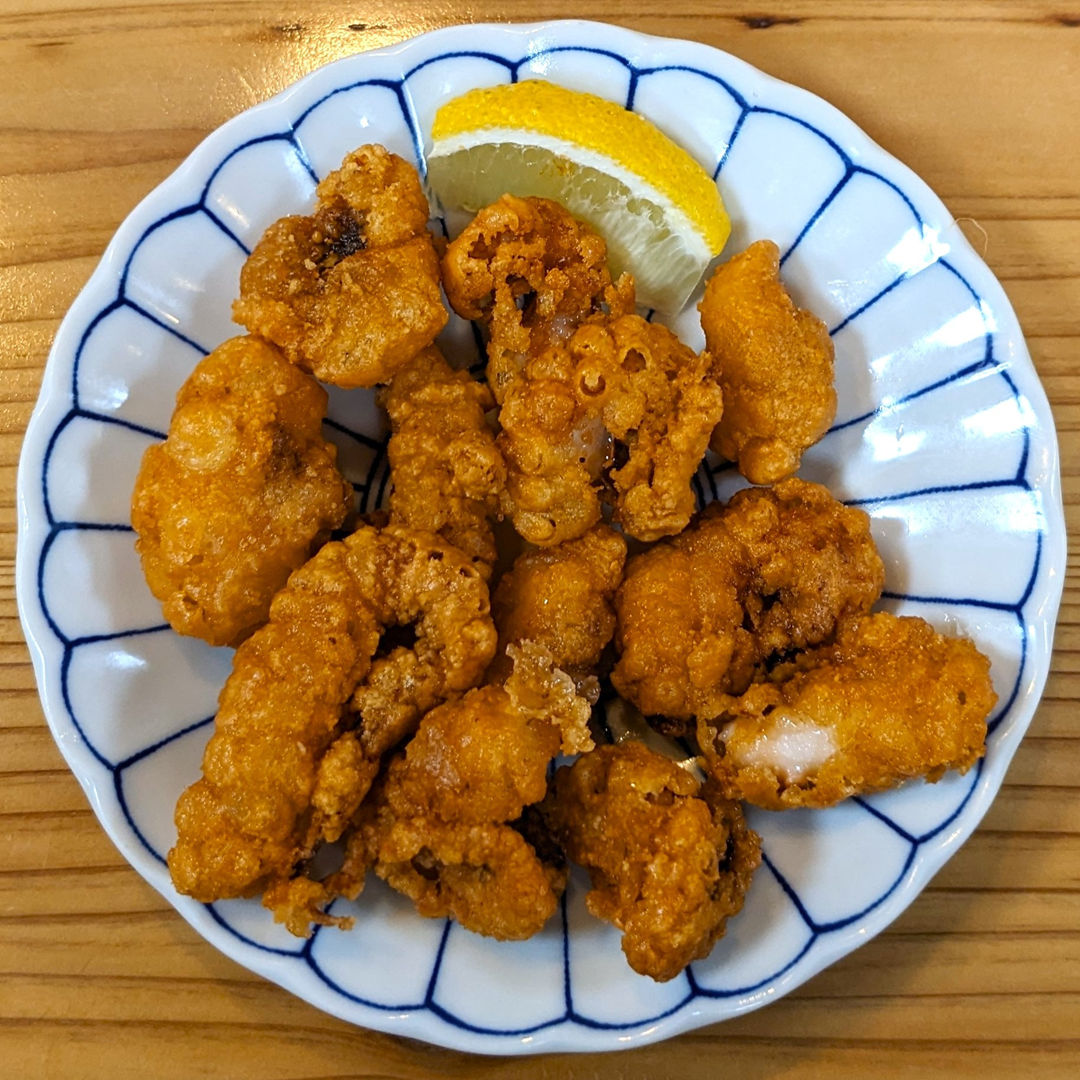 ひとくち餃子の頂 高知 たこの唐揚 居酒屋