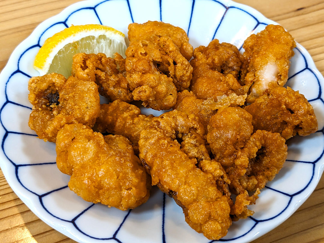 ひとくち餃子の頂 高知 たこの唐揚 居酒屋