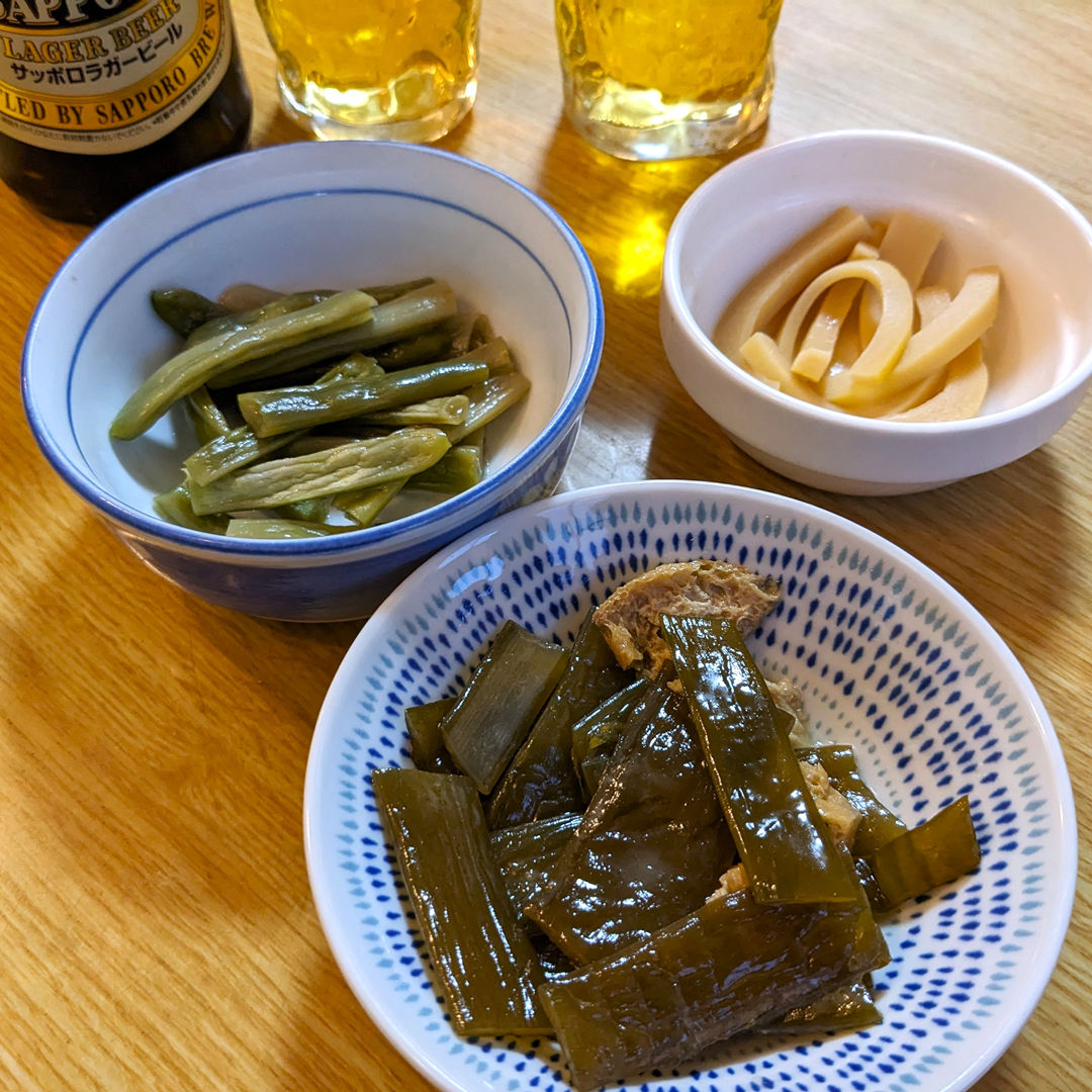 くろちゃん食堂 高知 鍋焼きラーメン 惣菜 おばんざい
