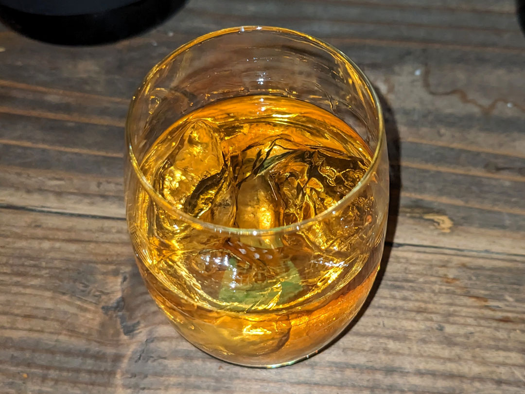 名前の無いジェントルメンズパブ 高知 立ち飲み 居酒屋 焼き鳥 Bar