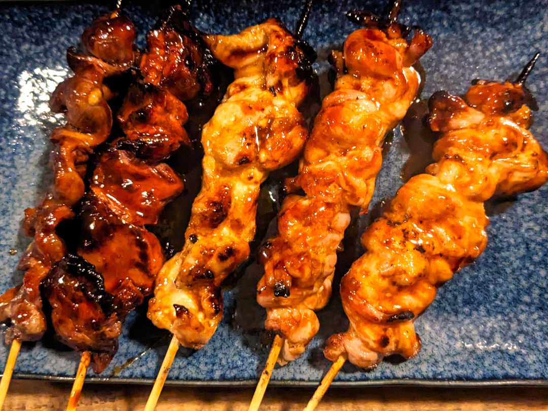 名前の無いジェントルメンズパブ 高知 立ち飲み 居酒屋 焼き鳥 Bar